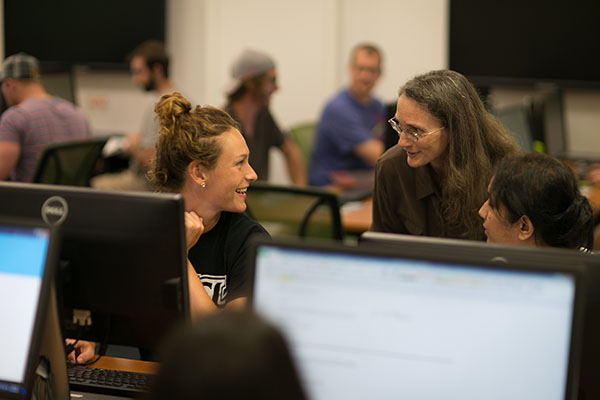 UMSL students in a computer lab classroom