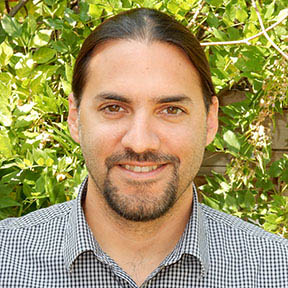 Nathan Muchhala, Principal investigator of the lab