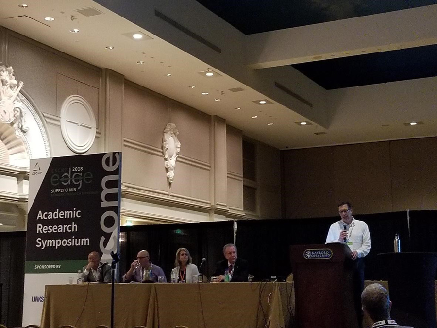 r. Mitch Millstein chaired a panel entitled “Consulting to Create and Extend a Research Agenda”
