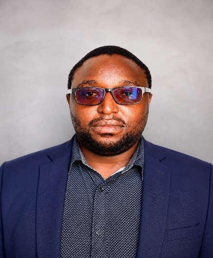 Pious Maedzenge's professional headshot.
