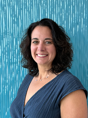 Julie Ott DeKinder, O.D., F.A.A.O.