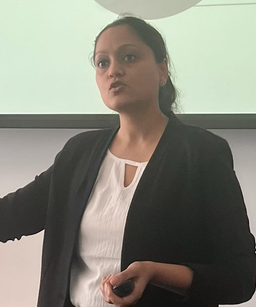 Dr. Pallavi Aggarwal