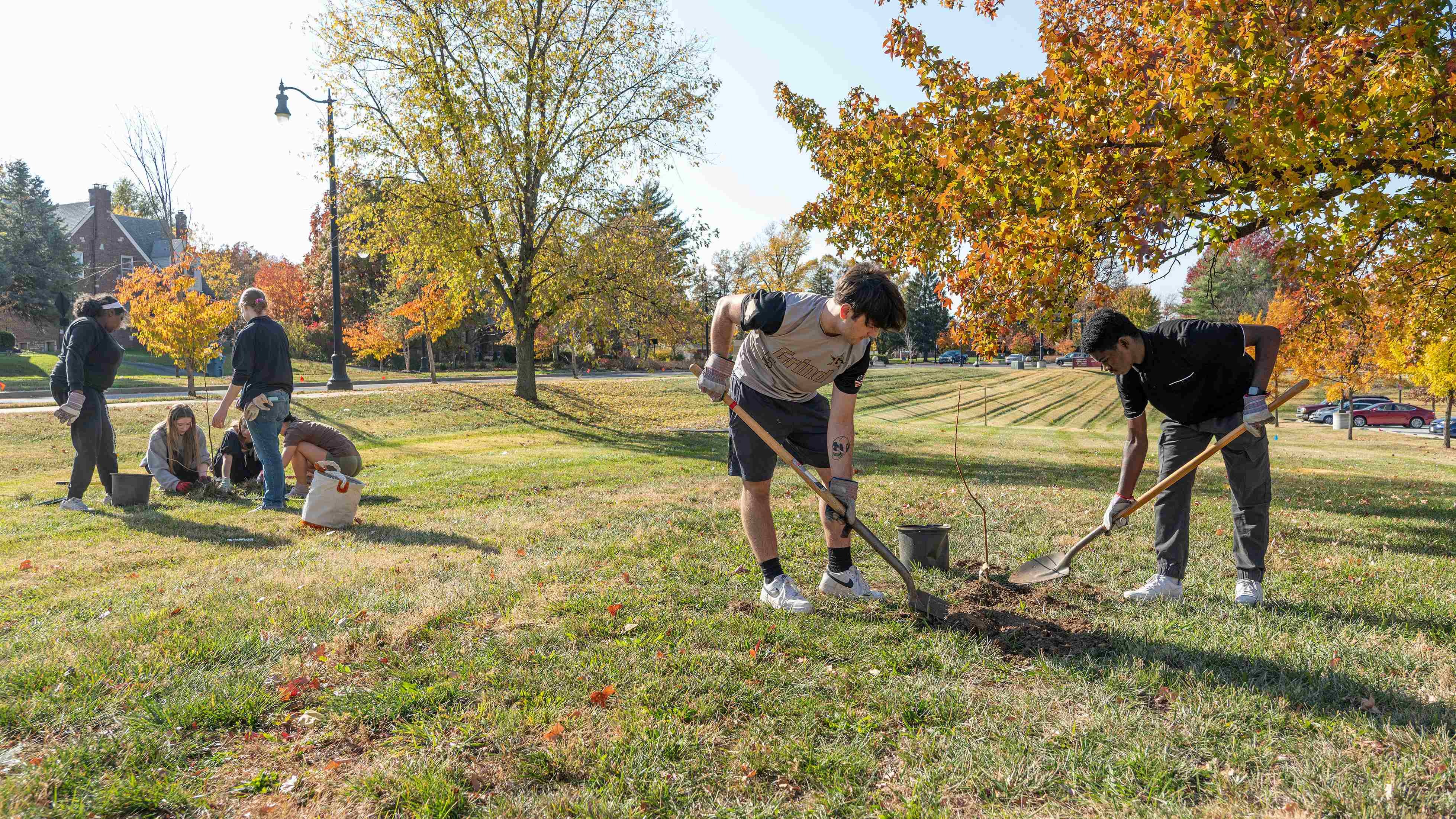 Students and Green Team participating in UMSL Arbor Day 2023