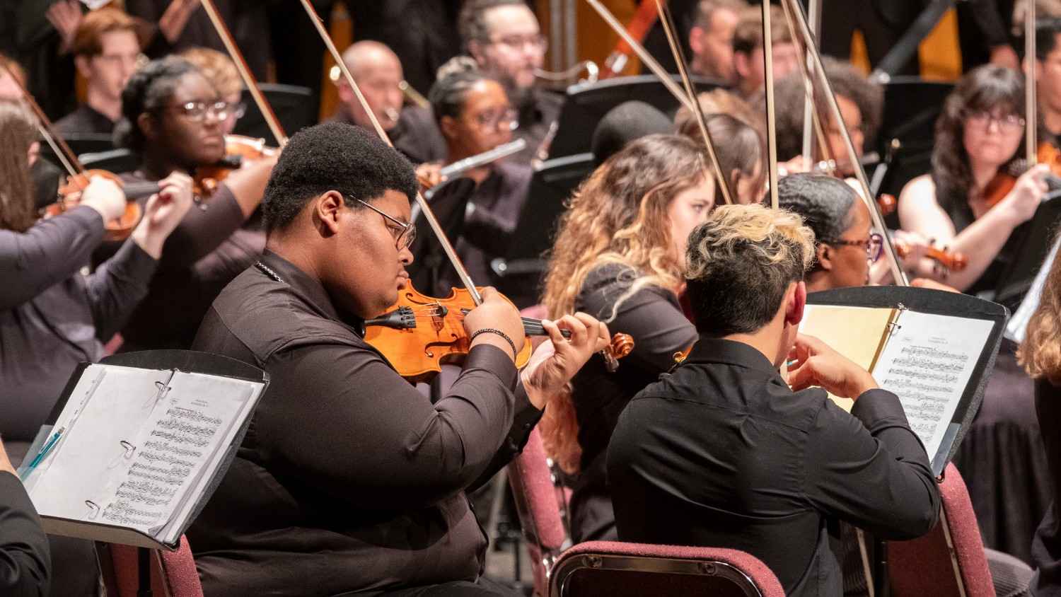 UMSL Orchestra at rehearsal