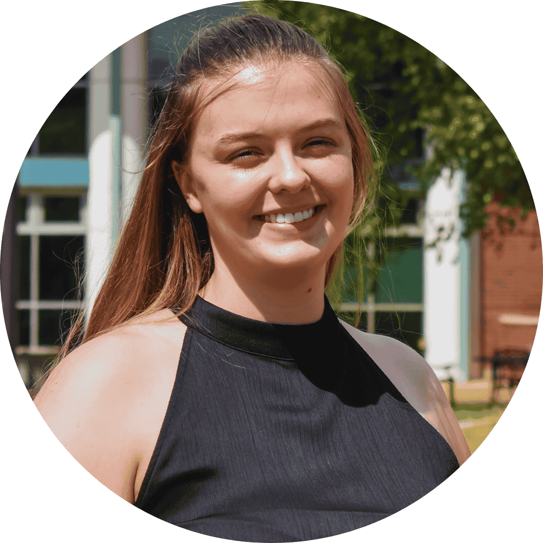 Headshot image of Sabrina Underwood