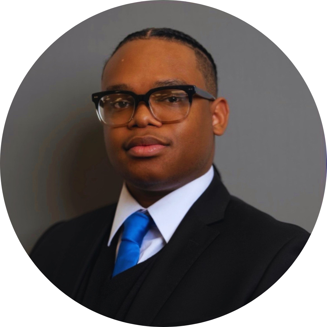 Headshot of Cameron Townsend