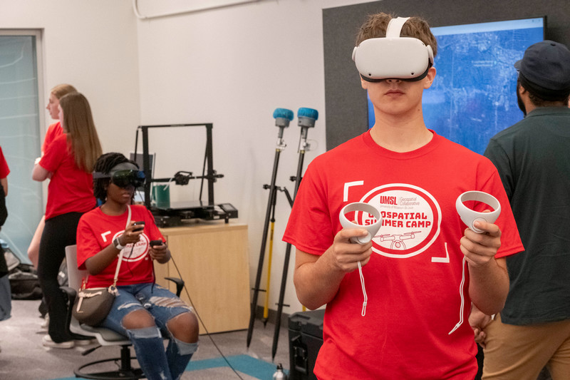 students using VR