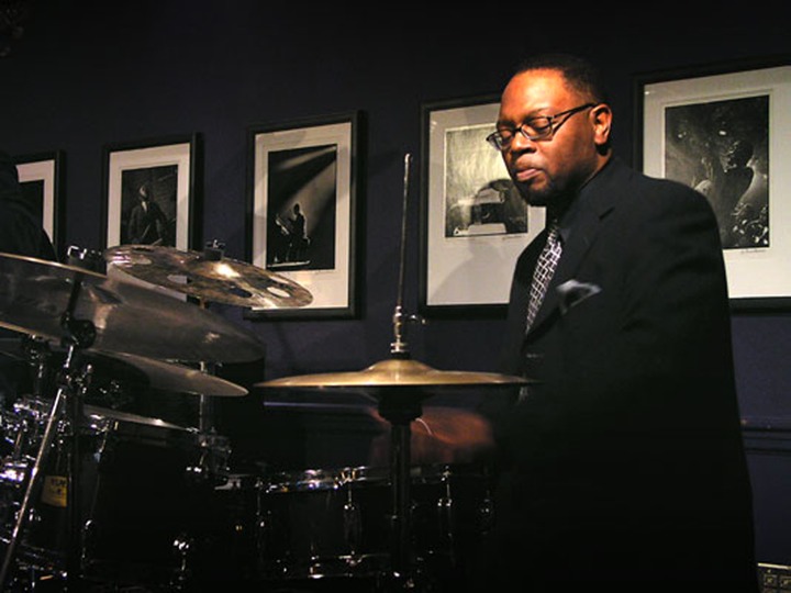Lewis Nash 2004