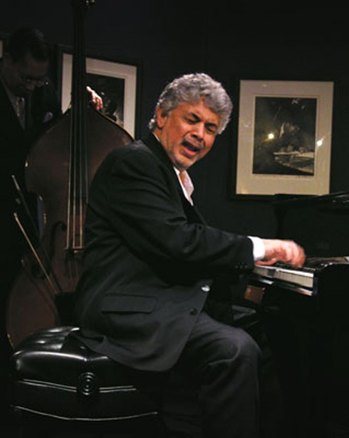 MontyAlexander 2004