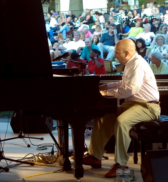Peter Martin-06070603