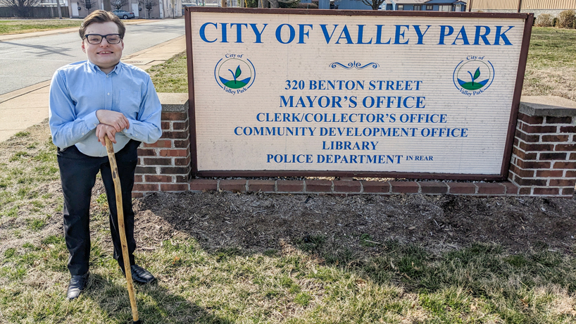 Recent graduate Elijah Braswell serving as Valley Park alderman while eyeing law school