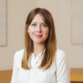 Nicole Dial-Kay